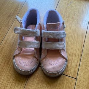 Vans pink with bunny girls tennis shoes size 9